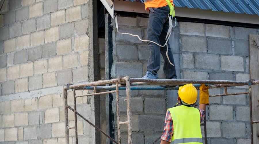 Professional residential roofers in Navasota, TX